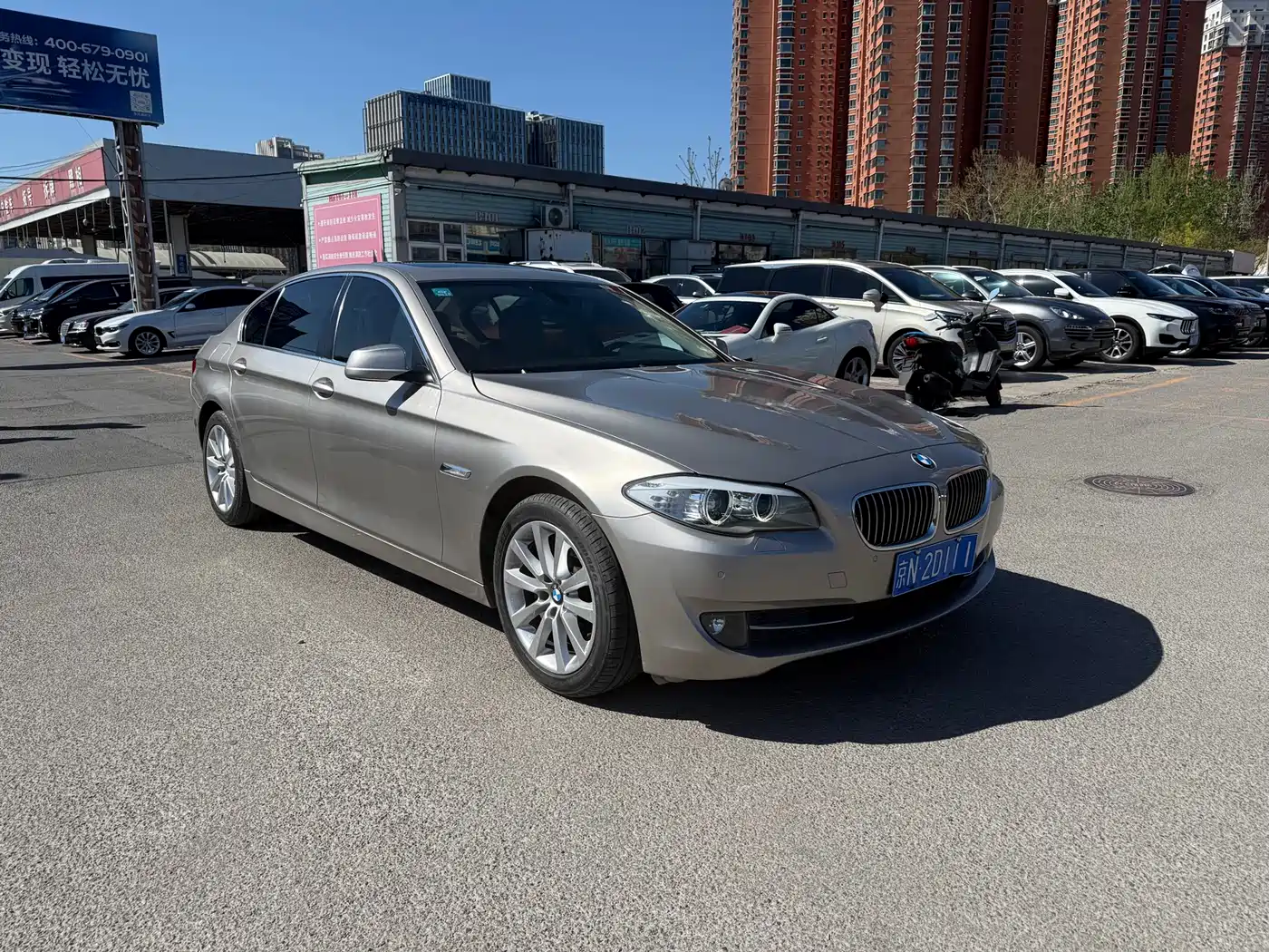 BMW 5 Series 2013 530Li Luxury фото 3