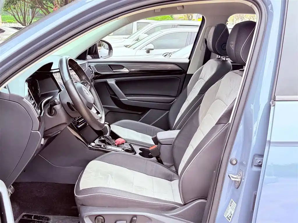 Volkswagen Tayron X 2020 330TSI 2WD Flagship Smart Edition фото 4