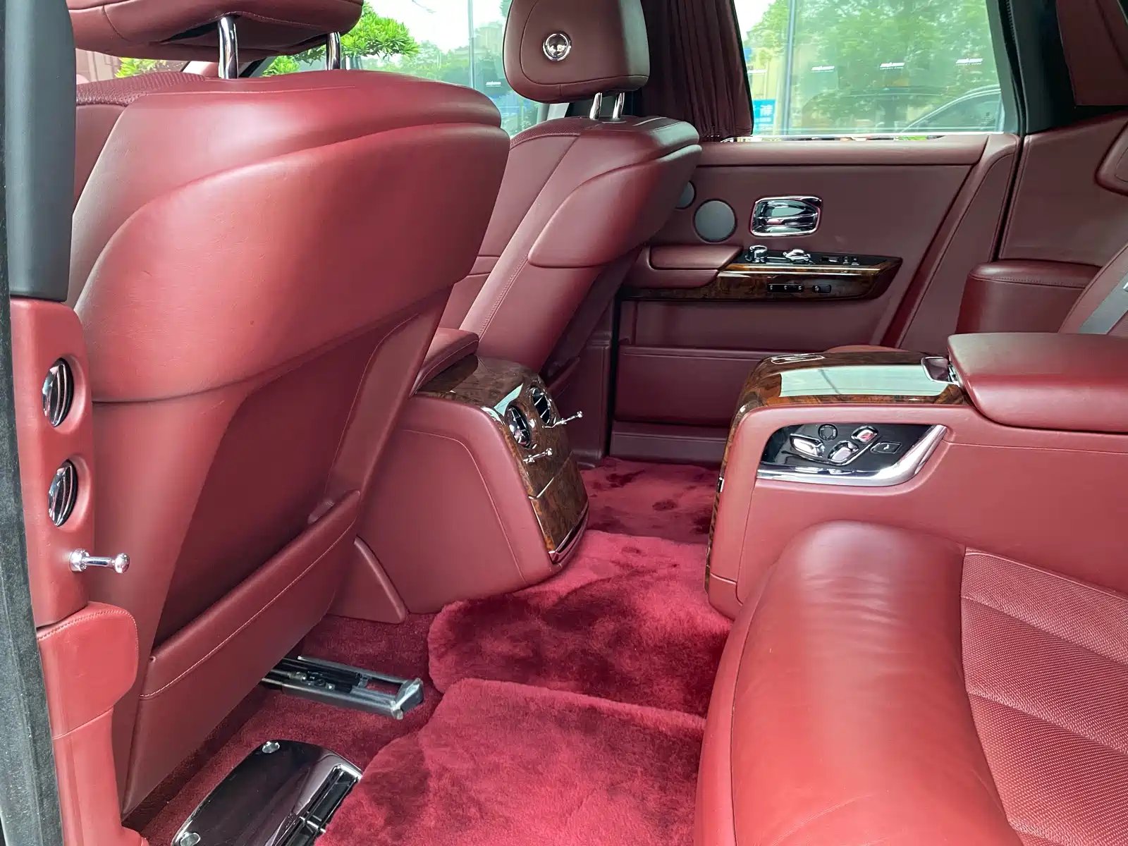 Фото 8 - Rolls-Royce Phantom