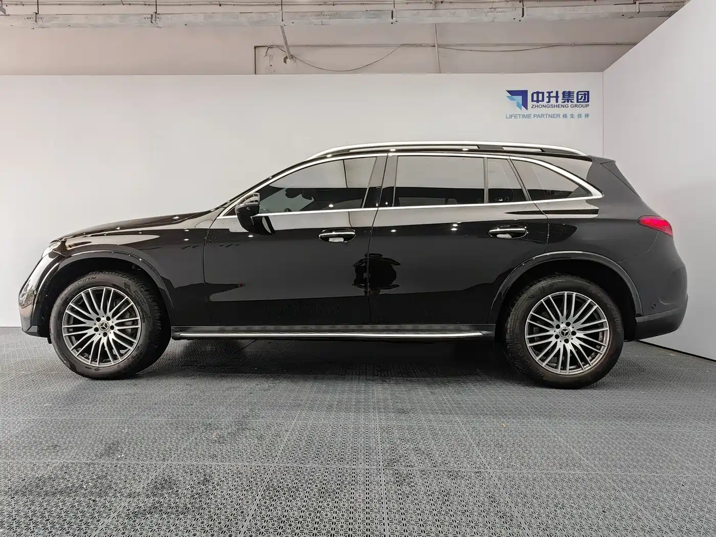 Фото 7 - Mercedes-Benz GLC
