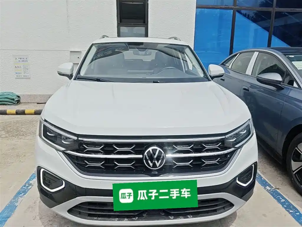 Volkswagen Tayron 2023 300TSI 2WD Luxury Plus Advanced Edition фото 5
