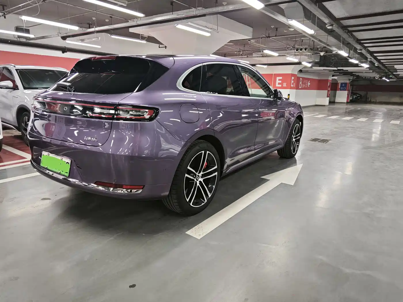 AITO Wenjie AITO M5 2025 Extended Range Ultra AWD фото 6