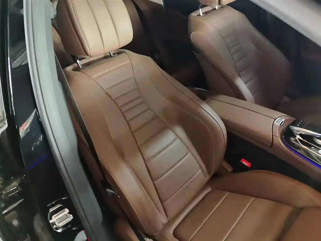 Mercedes-Benz E-Class 2016 E 200 L Sport Type фото 20