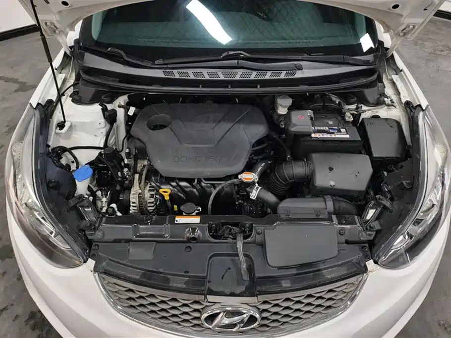 Hyundai Langdong 2016 1.6L Automatic Smart Edition фото 10