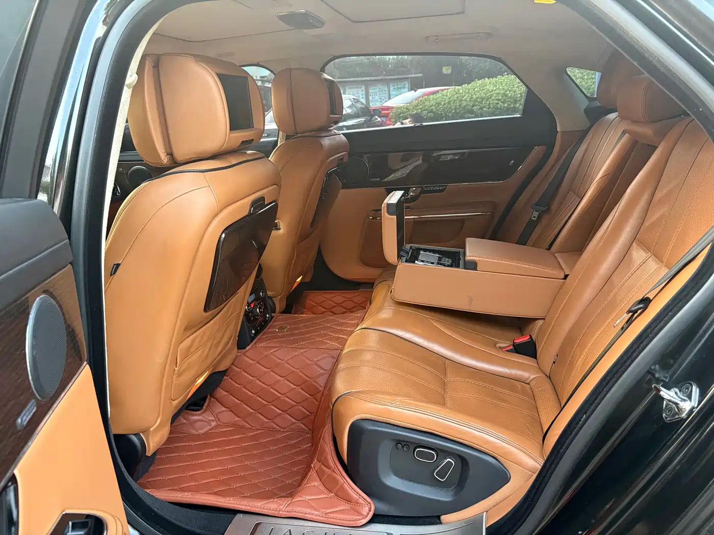 Jaguar XJ 2013 2013 XJL 3.0 SC Flagship Business Edition