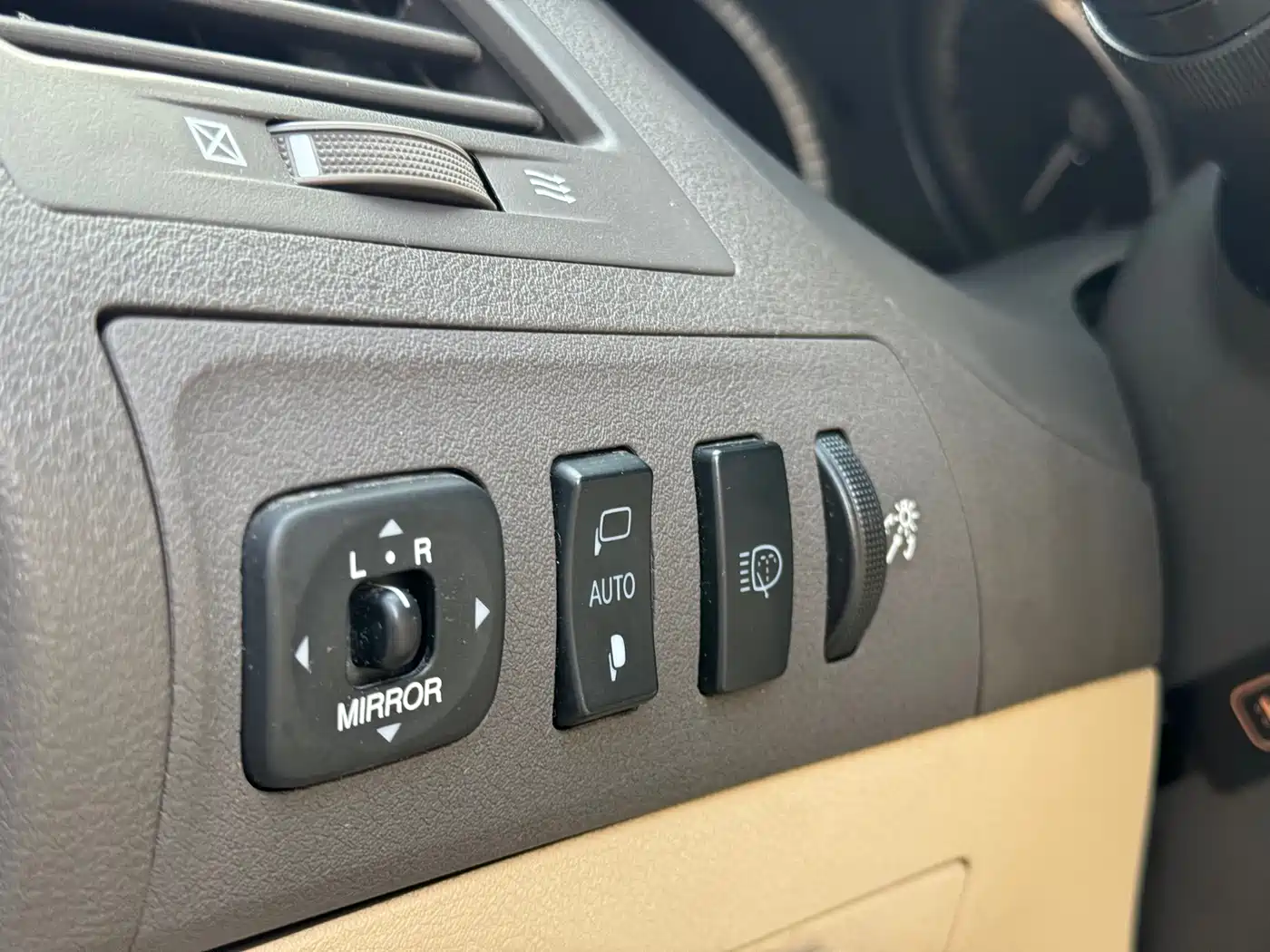 Lexus ES 2010 350 Luxury Edition фото 13