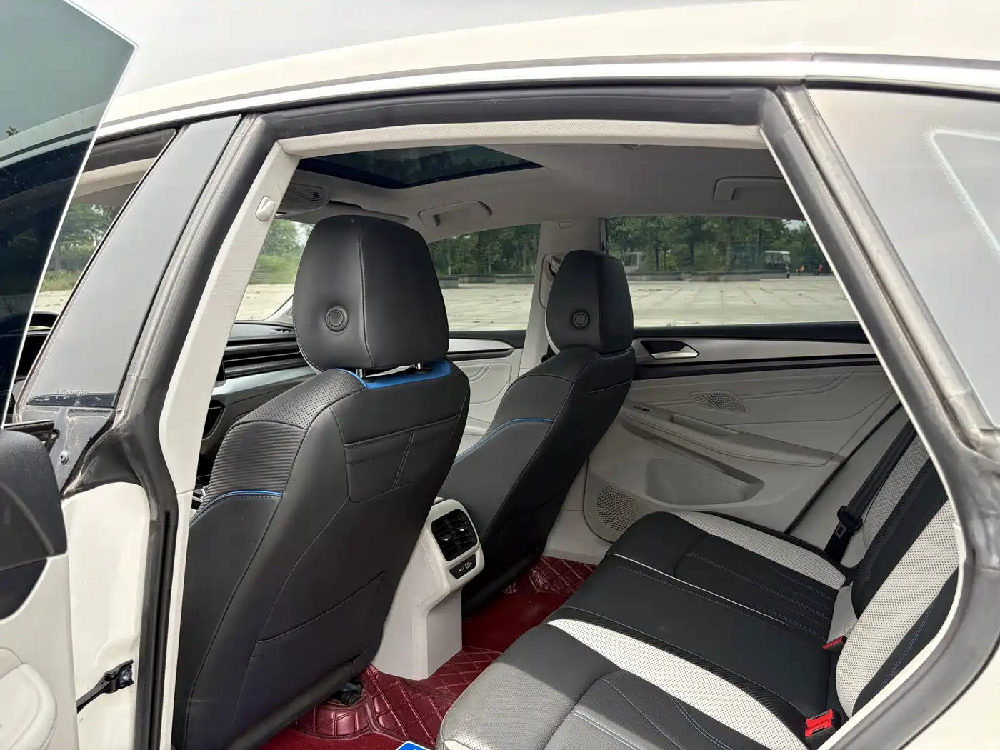 Volkswagen Lamando 2022 Lamando L 280TSI DSG Ultra Spicy Flagship фото 10