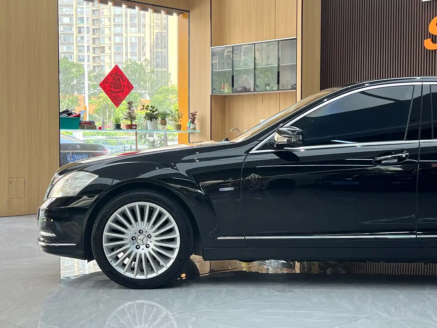Mercedes-Benz S-Class 2010 Model S 400 L HYBRID фото 14