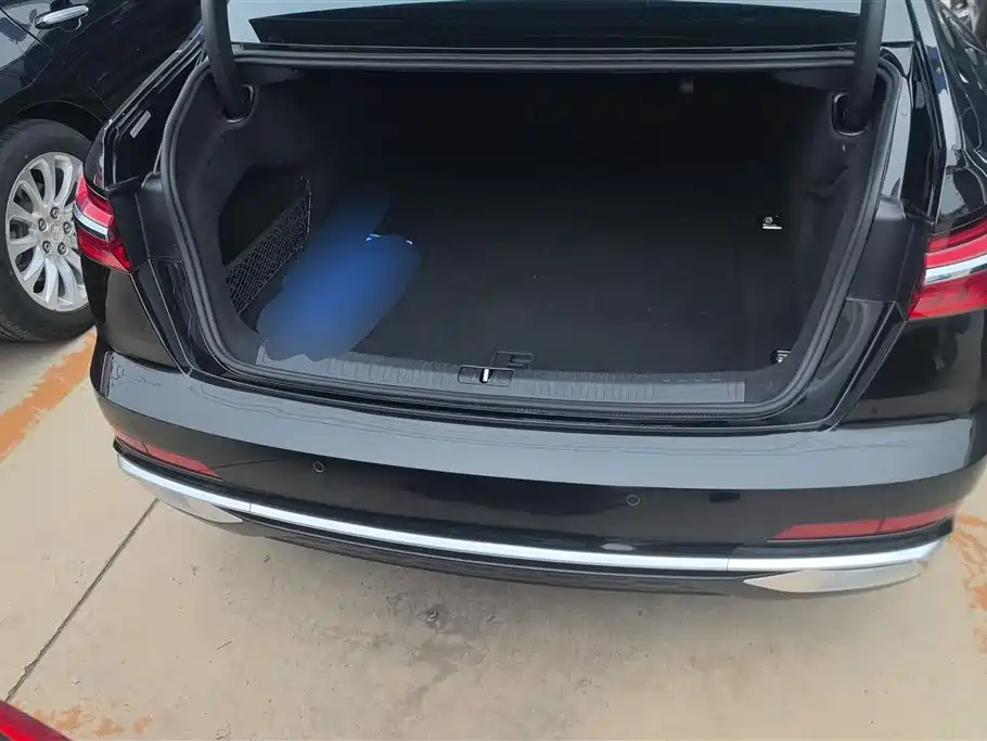 Audi A6L 2021 45 TFSI Exclusive Sport фото 4
