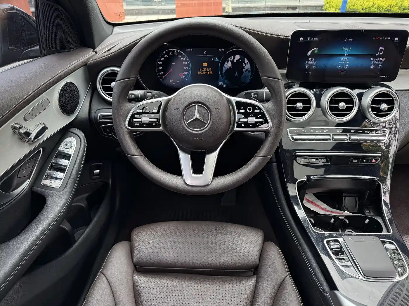 MERCEDES-BENZ GLC