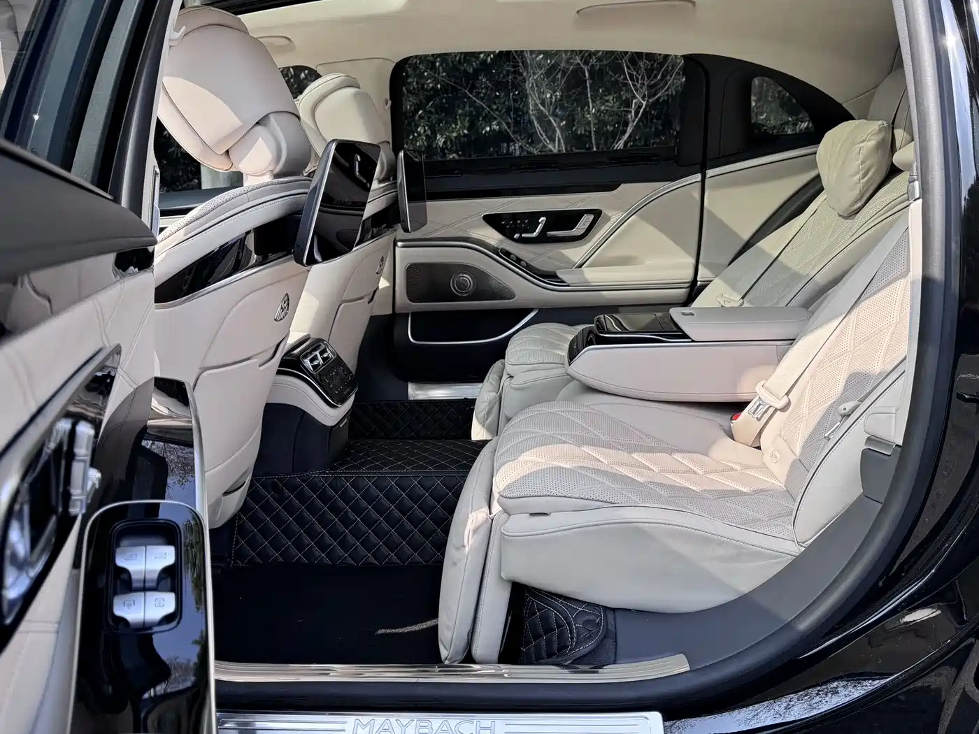 Mercedes-Benz Maybach S-Class 2024 S 480 4MATIC фото 25