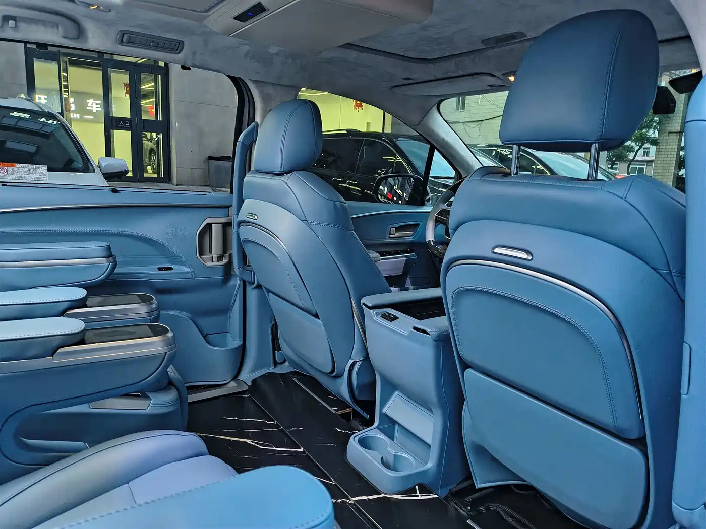 Toyota Sienna 2021 2.5L Hybrid Comfort Edition фото 26