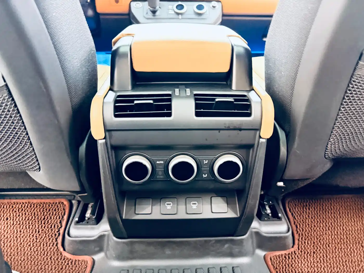 LAND ROVER GUARD