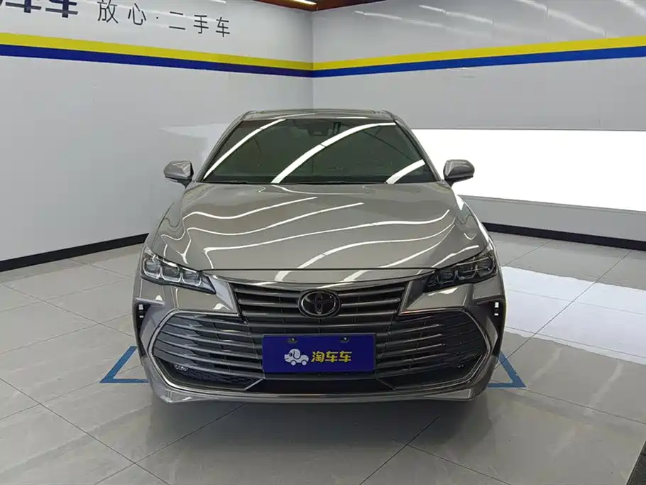Toyota Avalon 2019 2.0L Luxury Edition (China VI) фото 2