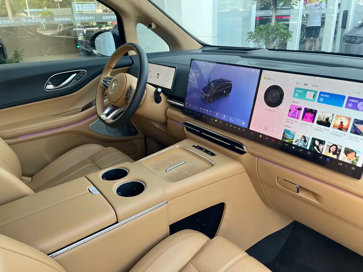 Voyah Auto Voyah Dreamer 2025 PHEV AWD Flagship Kunpeng Edition фото 14