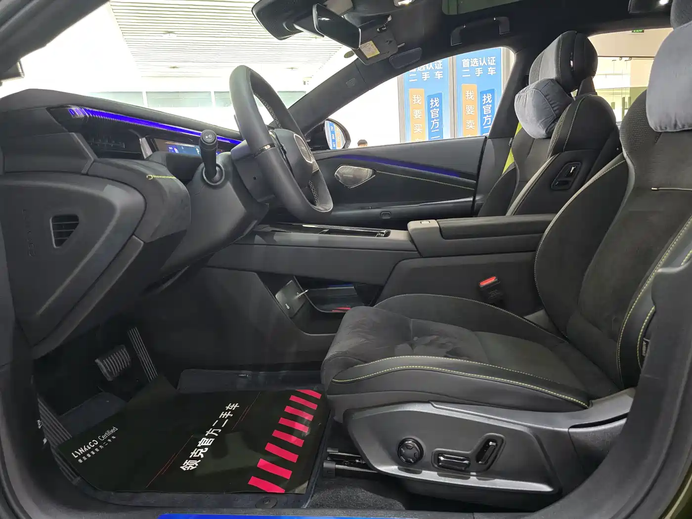 Lynk & Co 10 EM-P 2025 Facelift 240 AWD Ultra Sport Edition фото 24