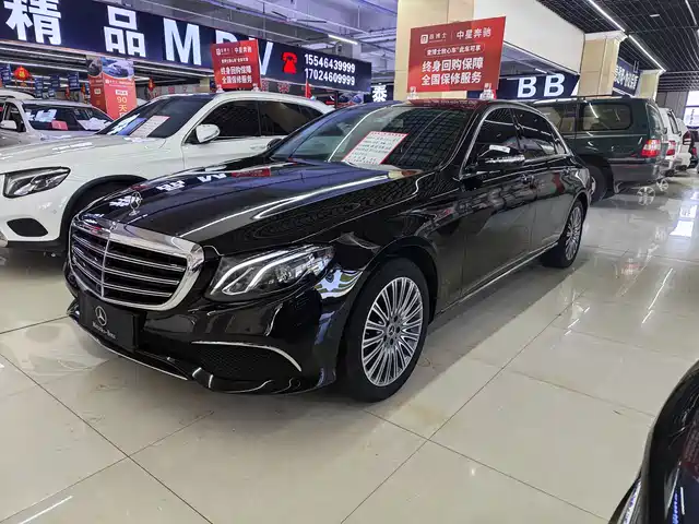 MERCEDES-BENZ E CLASS