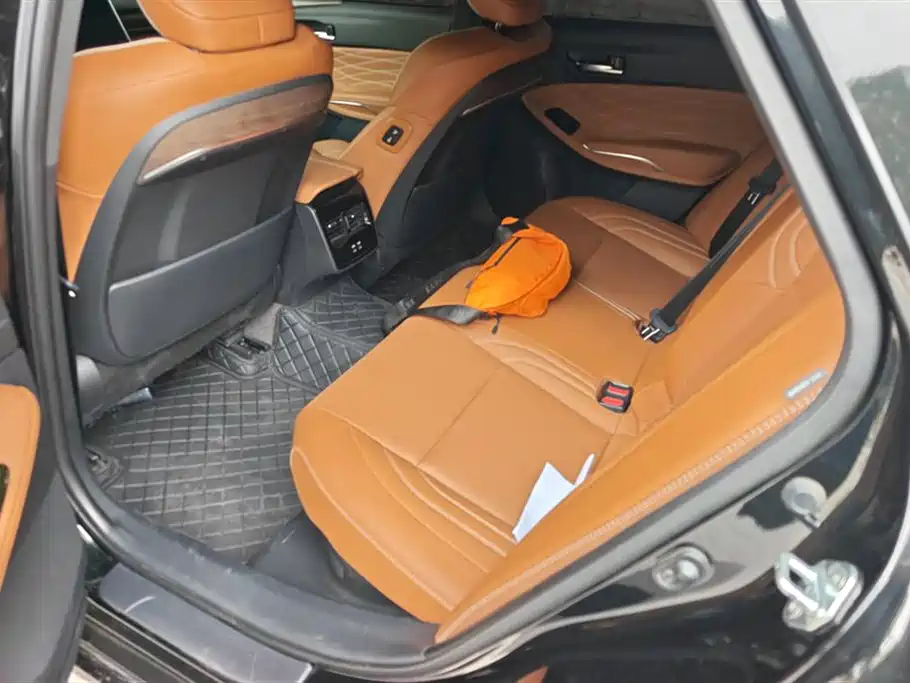 Toyota Avalon 2024 Hybrid 2.0L Luxury Edition фото 11