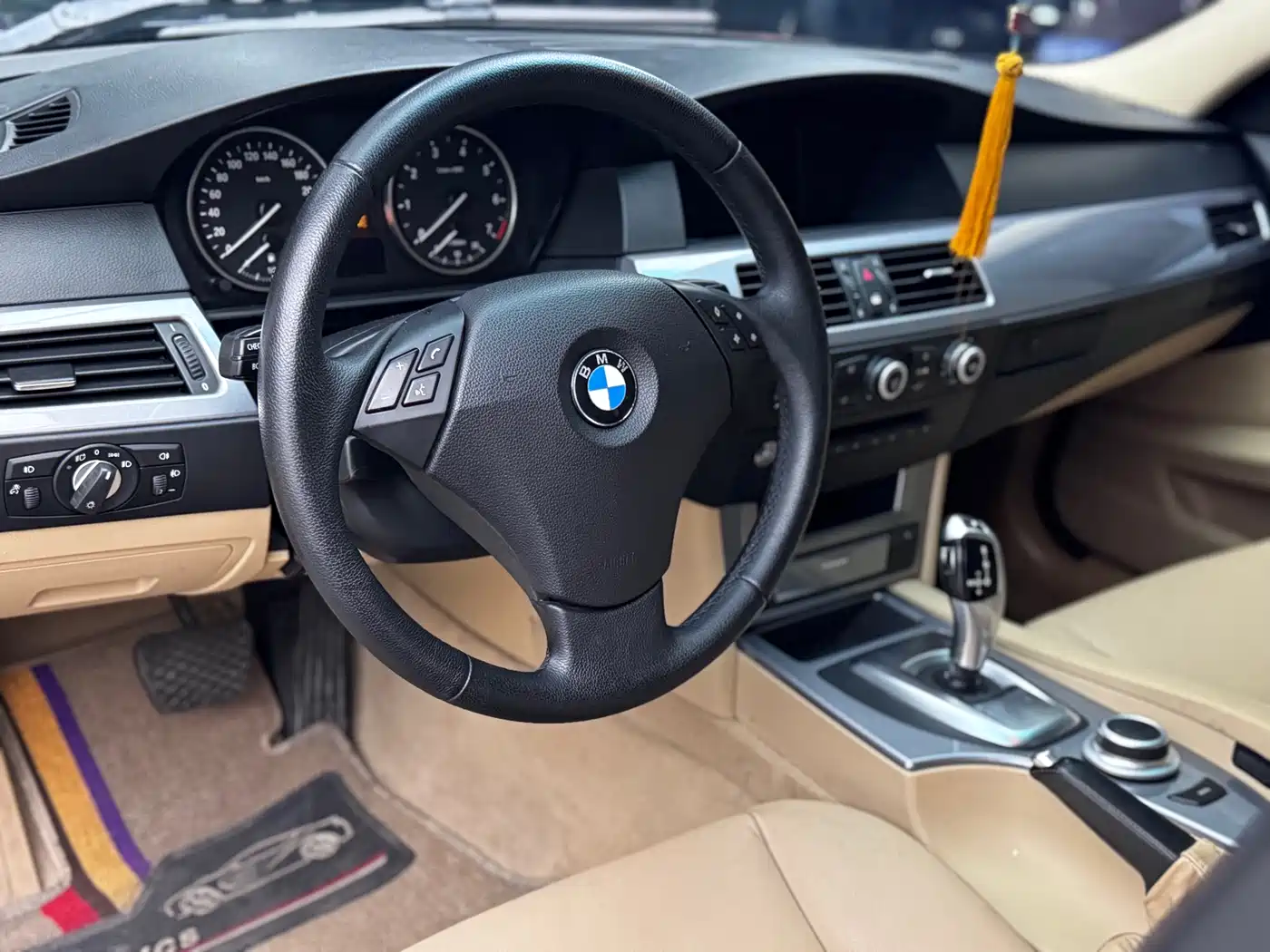 BMW 5 Series 2008 Model 523Li Leading Edition фото 10