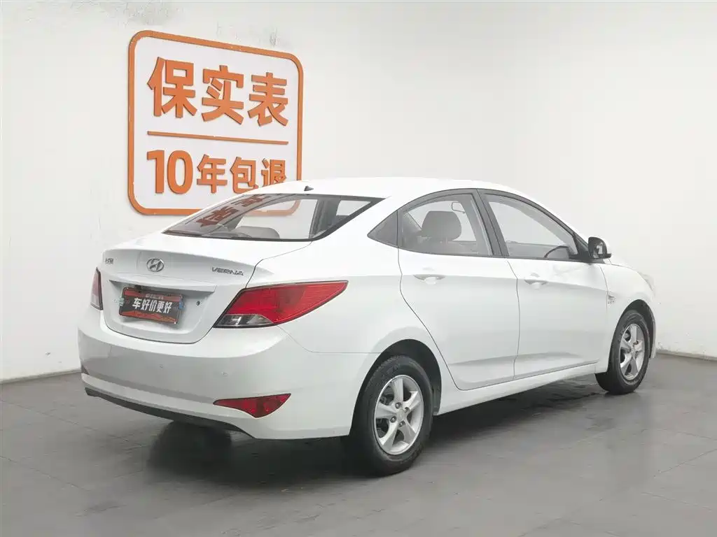 Hyundai Verna 2014 1.4L Automatic Smart GLS фото 2