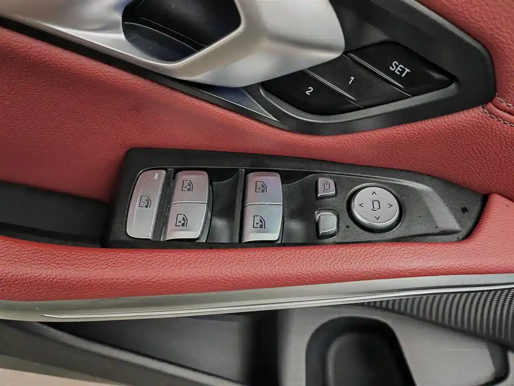 BMW 3 Series 2022 Facelift 325i M Sport Package фото 9