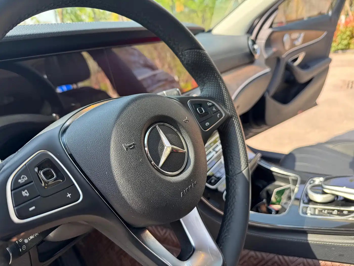 Mercedes-Benz E-Class 2016 E 300 L Fashion Type фото 9