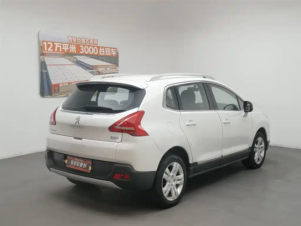 Peugeot 3008 2015 2.0L Automatic Classic Edition фото 2