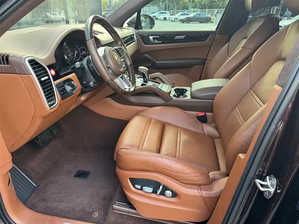 Porsche Cayenne 2019 Cayenne 3.0T фото 8