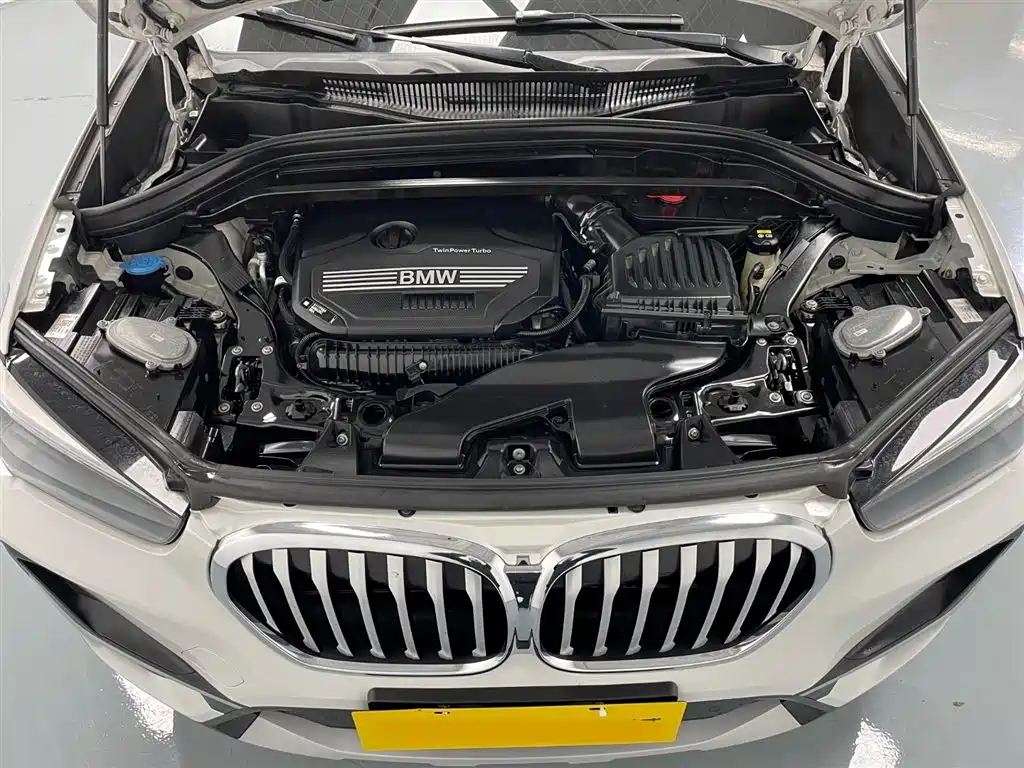 BMW X1 2022 xDrive25Li Premium фото 12
