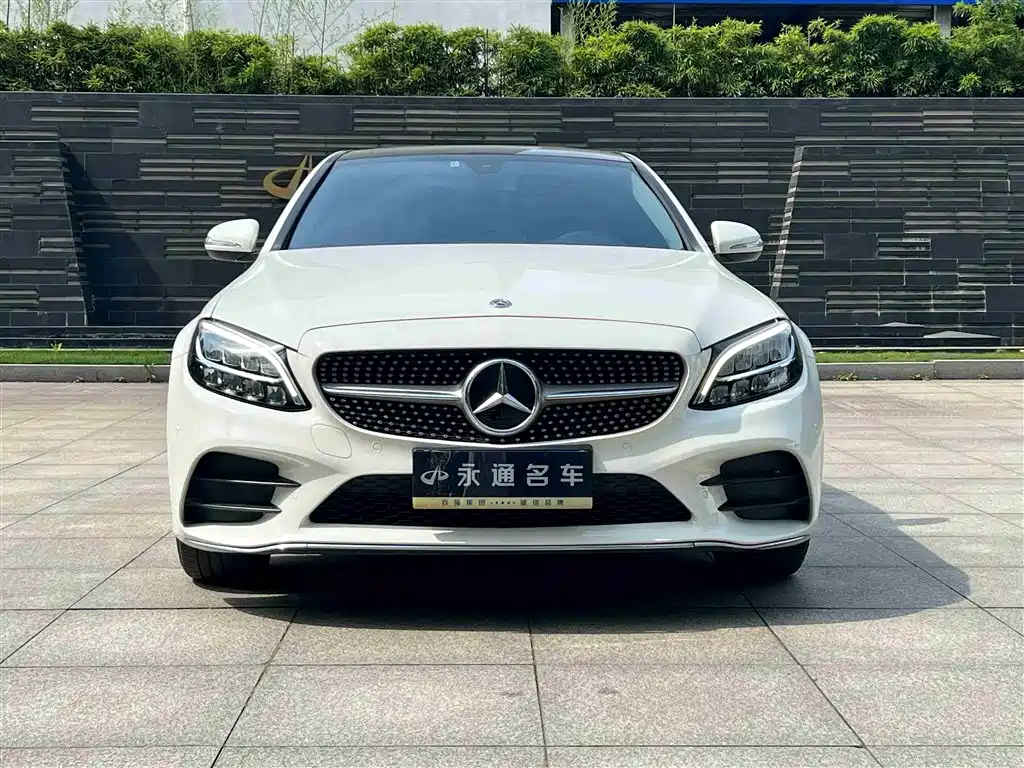 Mercedes-Benz C-Class 2019 C 260 L фото 2
