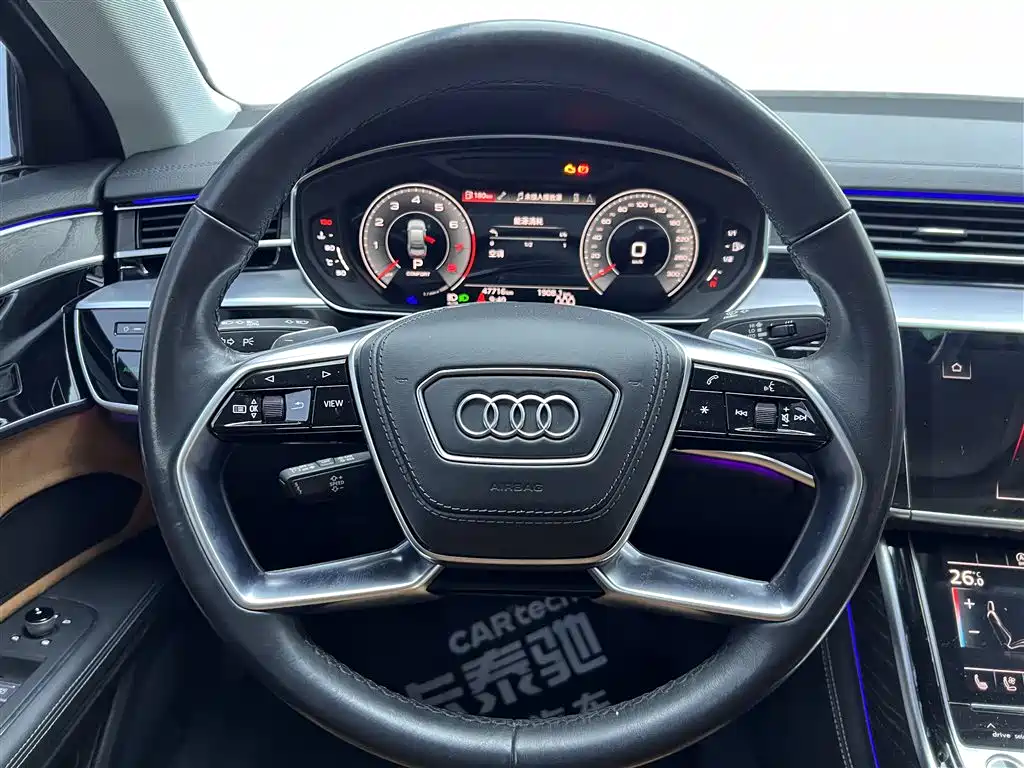 Audi A8 2024 Model A8L 50 TFSI quattro Premium Selection фото 15