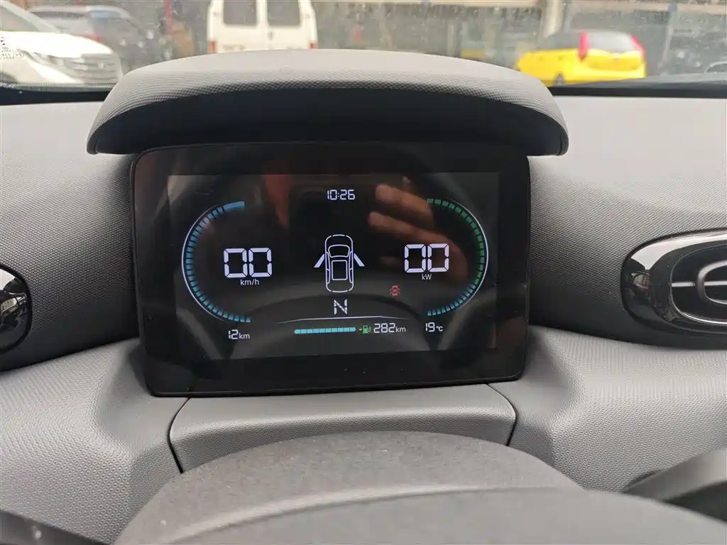 ZERO-RUNNING CAR ZERO RUN T03