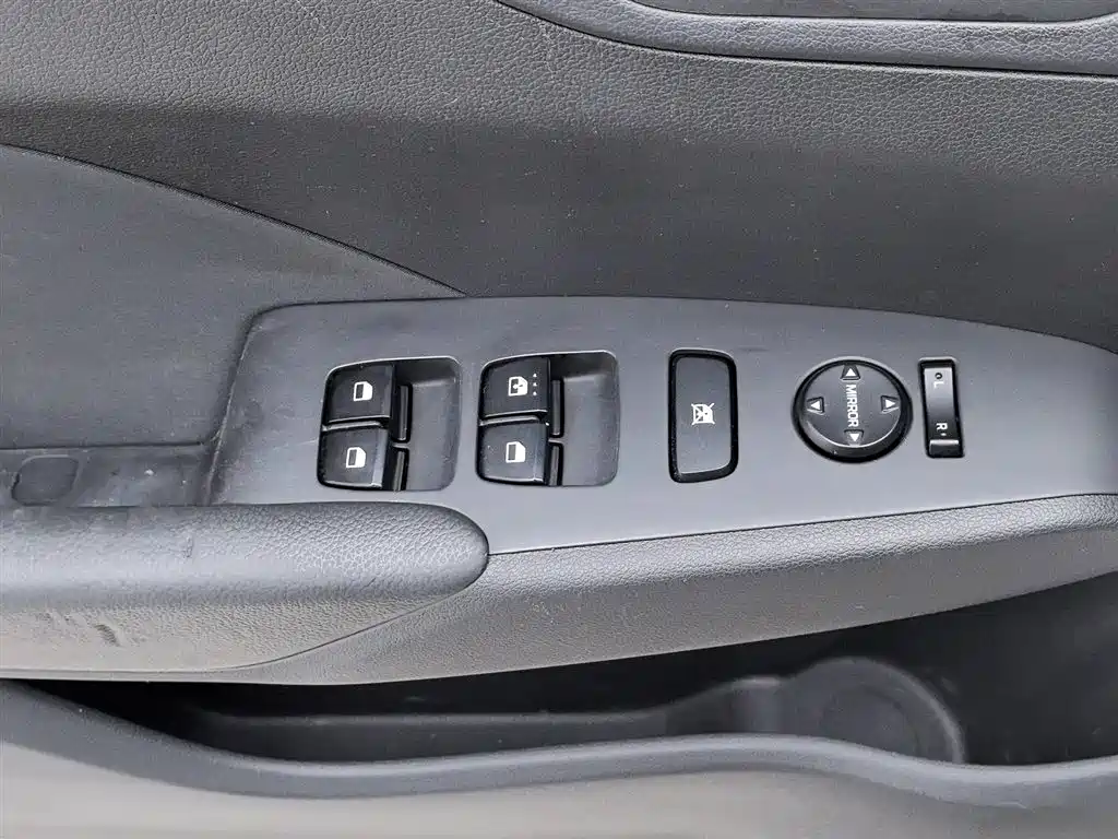 Hyundai Verna 2020 1.4L Manual GLS Cool Edition фото 9