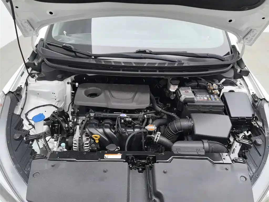 Kia K3 2017 1.6L Automatic 15th Anniversary Special GLS фото 6
