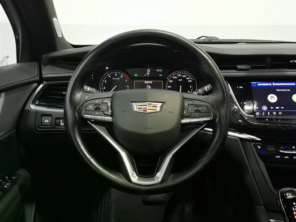 Cadillac XT6 2022 2.0T 6-Seater 4WD Luxury Edition фото 11