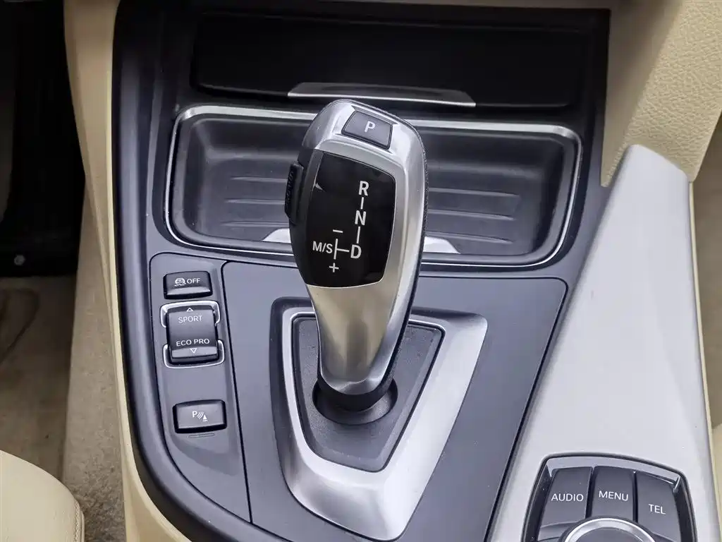 BMW 3 Series 2015 320i Super Joy Fashion фото 13