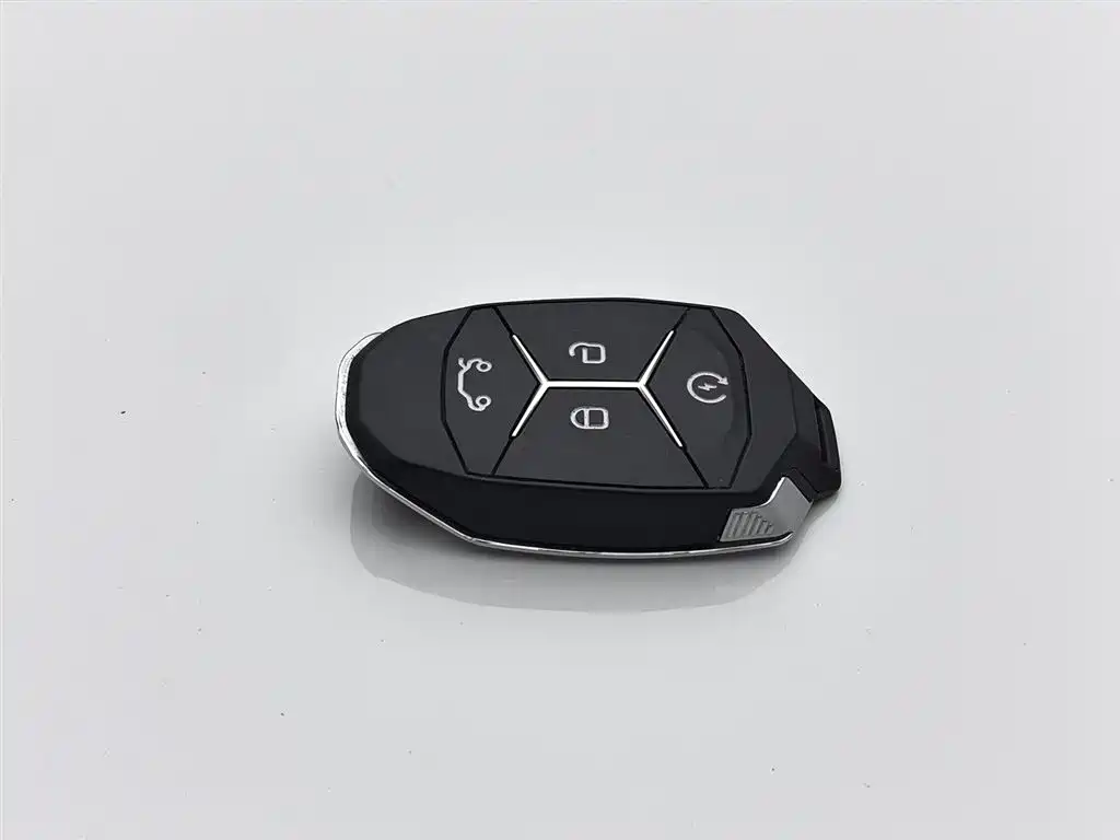Lynk & Co 02 Hatchback 2022 2.0TD Pro фото 19