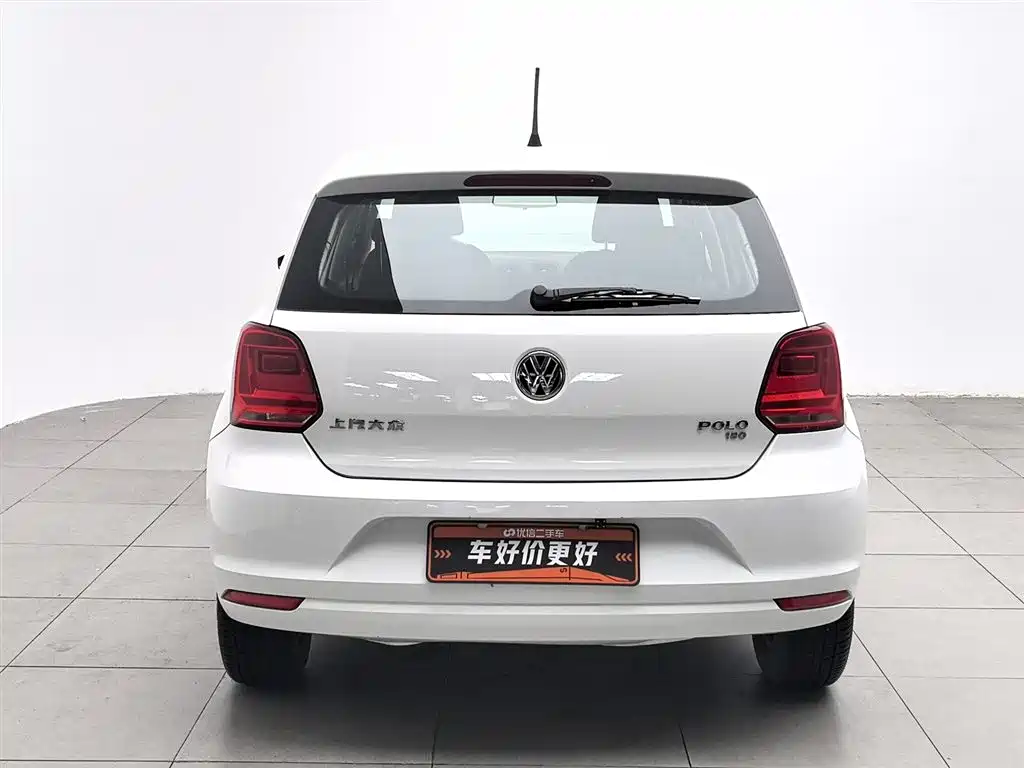 Volkswagen Polo 2018 1.5L Manual Safe Drive фото 4