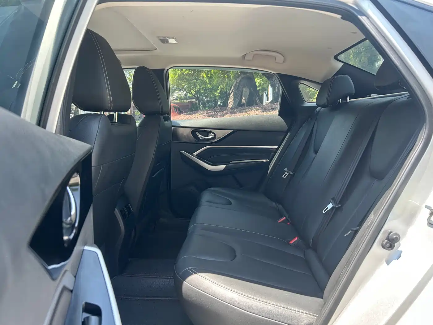 Venucia D60 2022 2021 PLUS 1.6L XL CVT Joy Leader Edition