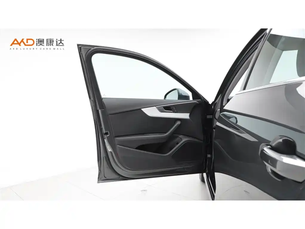 Audi A4L 2020 40 TFSI Fashion Dynamic Edition фото 10