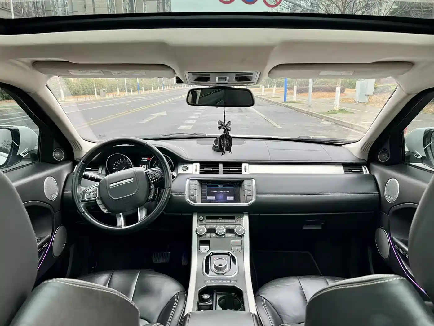 Фото 13 - Land Rover Range Rover Evoque (Import)