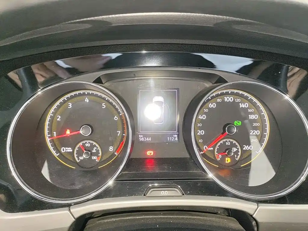 Photo 12 - Volkswagen Touran