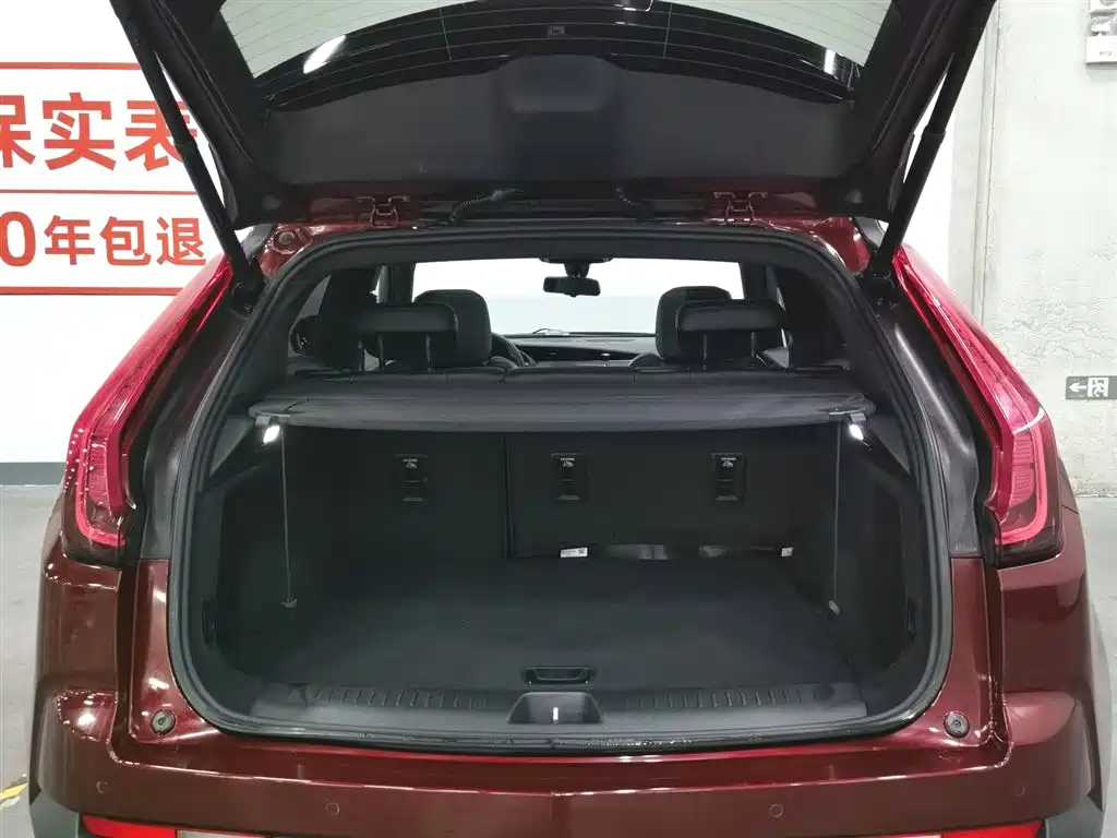 Cadillac XT4 2018 Model 28T 2WD Technology фото 16