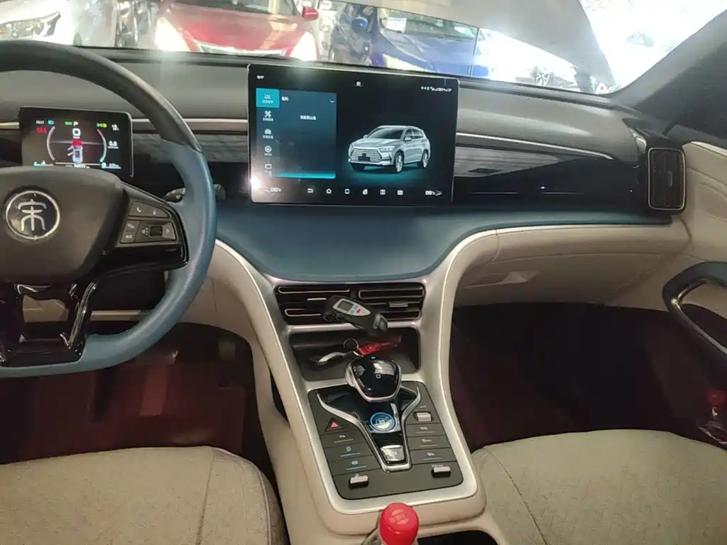 Photo 13 - BYD Song Pro