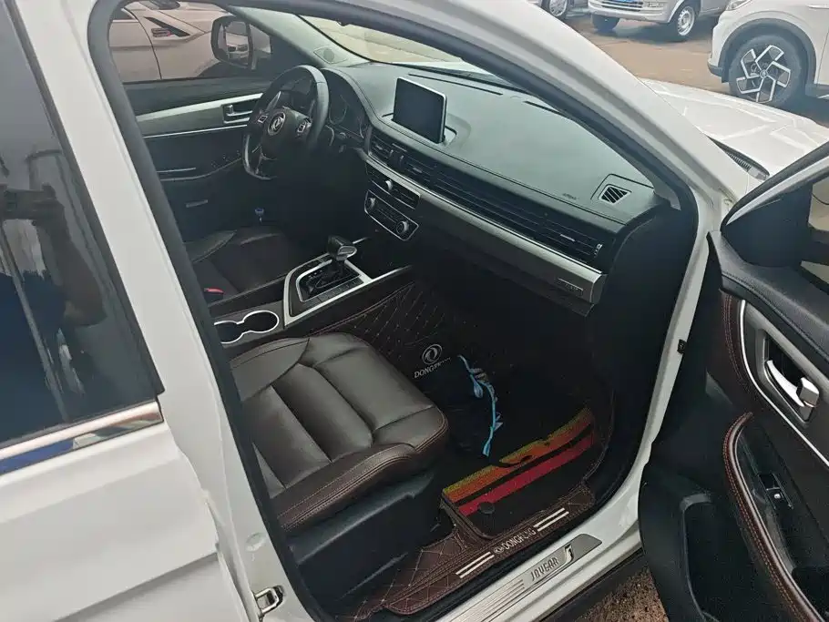 Dongfeng Fengxing Jingyi X5 2019 2017 Dynamic Series 1.5T CVT Premium