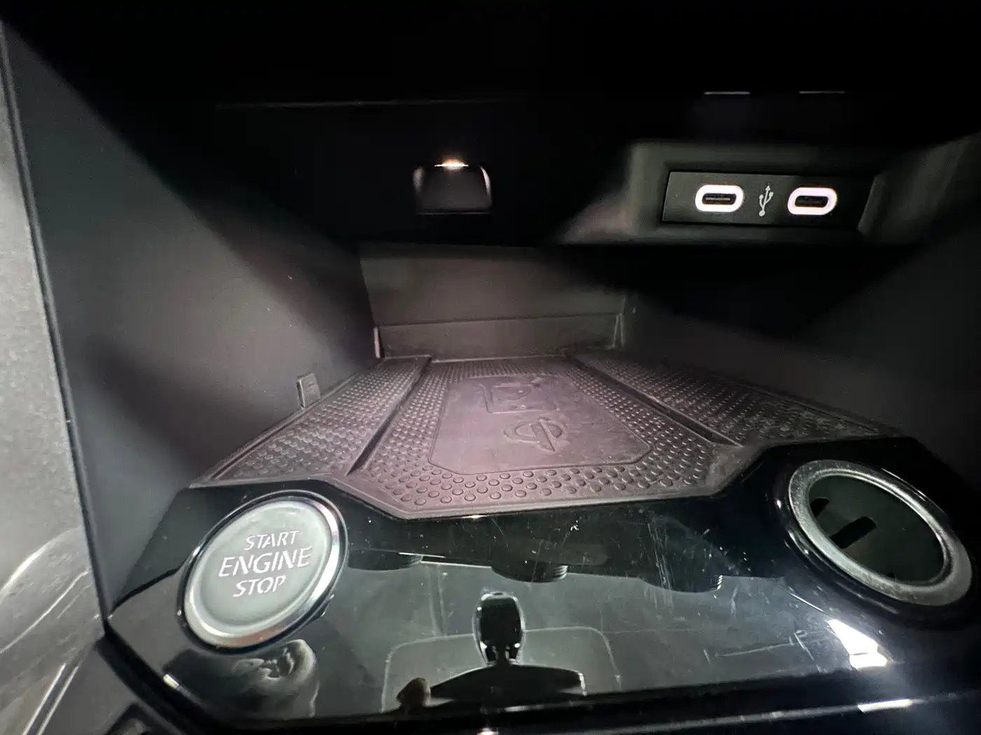 VOLKSWAGEN T ROC EXPLORING SONGS