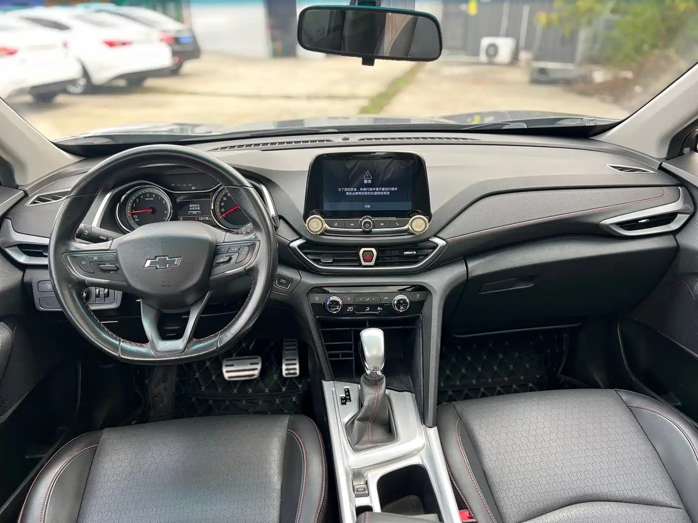 Chevrolet Volando 2018 Redline 530T Auto Premium Edition (5+2 seater) China V фото 5