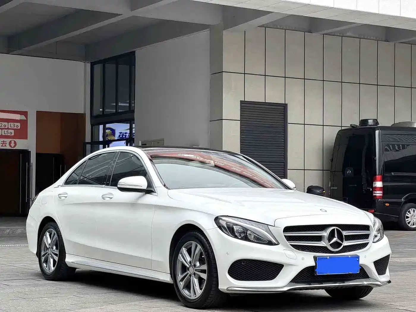 Mercedes-Benz C-Class 2017 C 200 L Sport фото 3