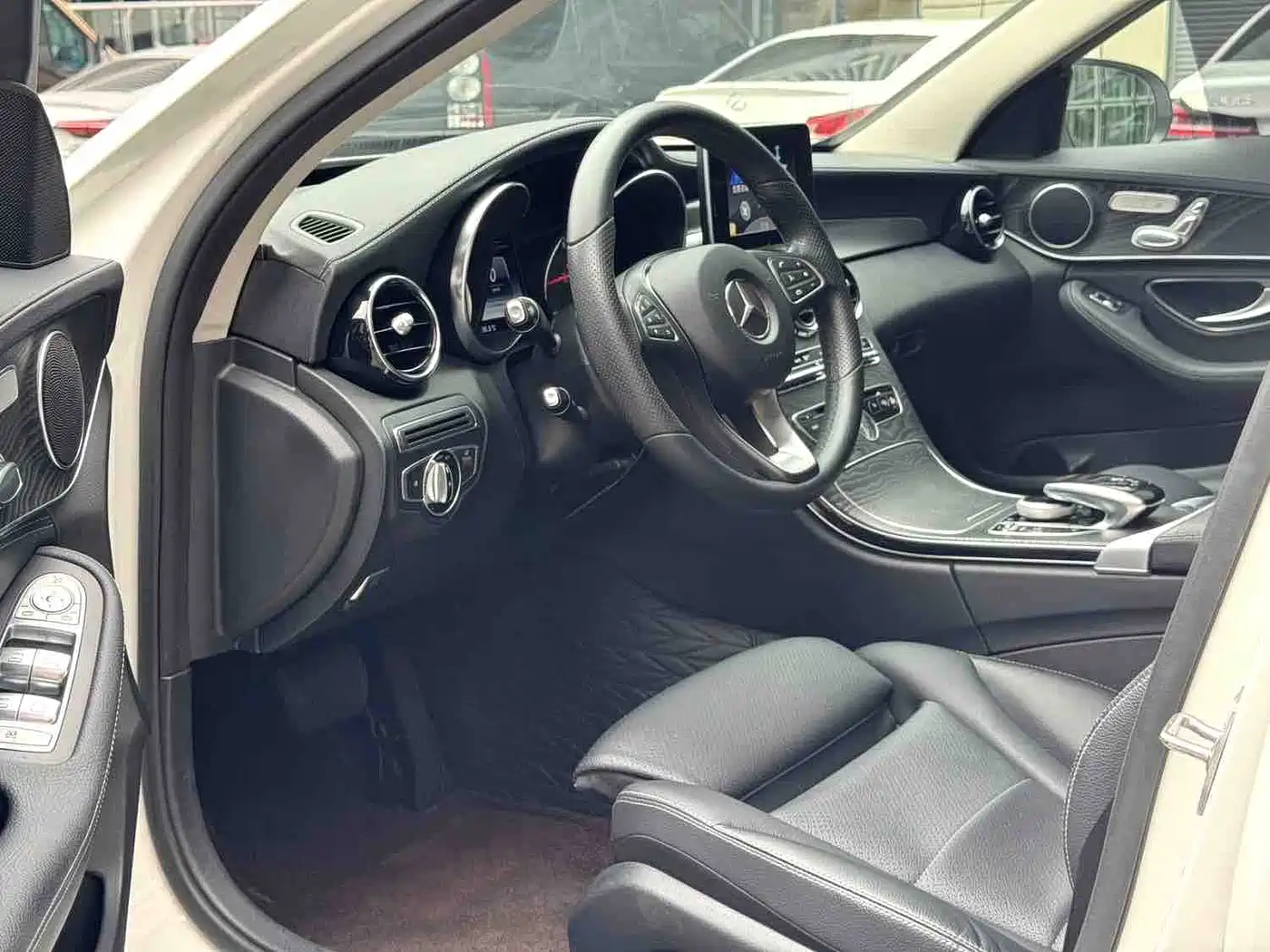Mercedes-Benz C-Class 2017 C 200 L Sport фото 9