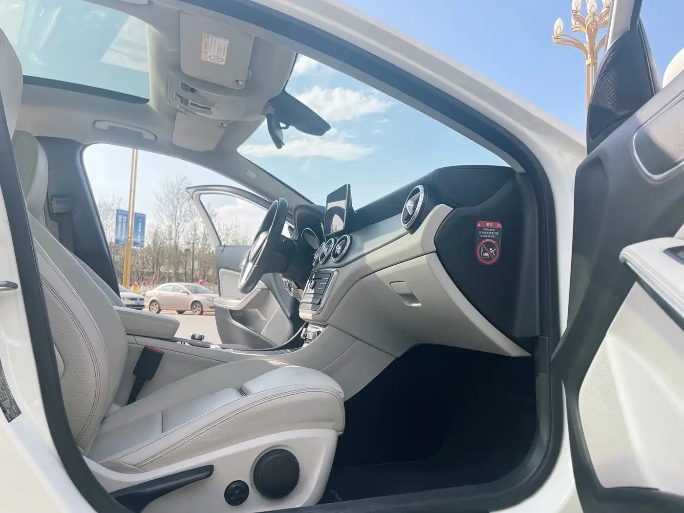 Mercedes-Benz GLA 2016 GLA 220 4MATIC Fashion фото 17